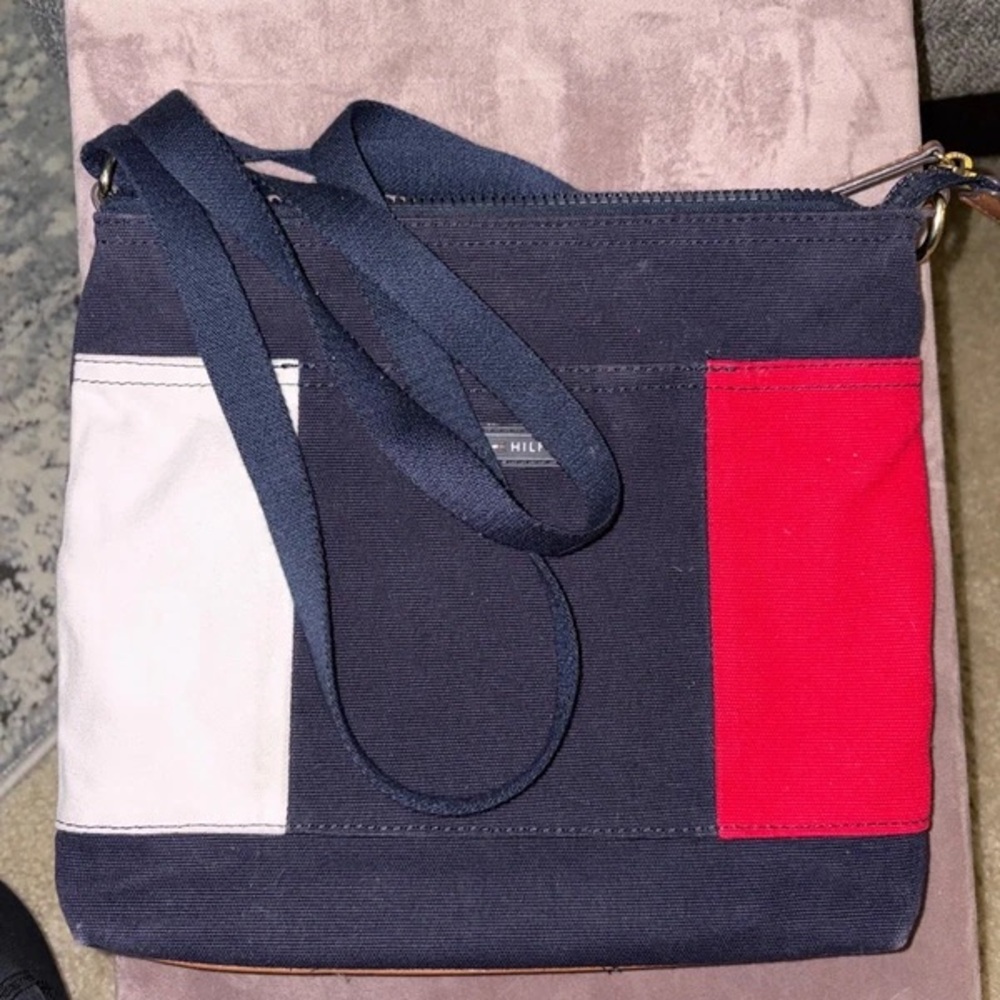 Tommy Hilfiger Navy Crossbody Bag with Red and White Panels - Picture 3 of 5